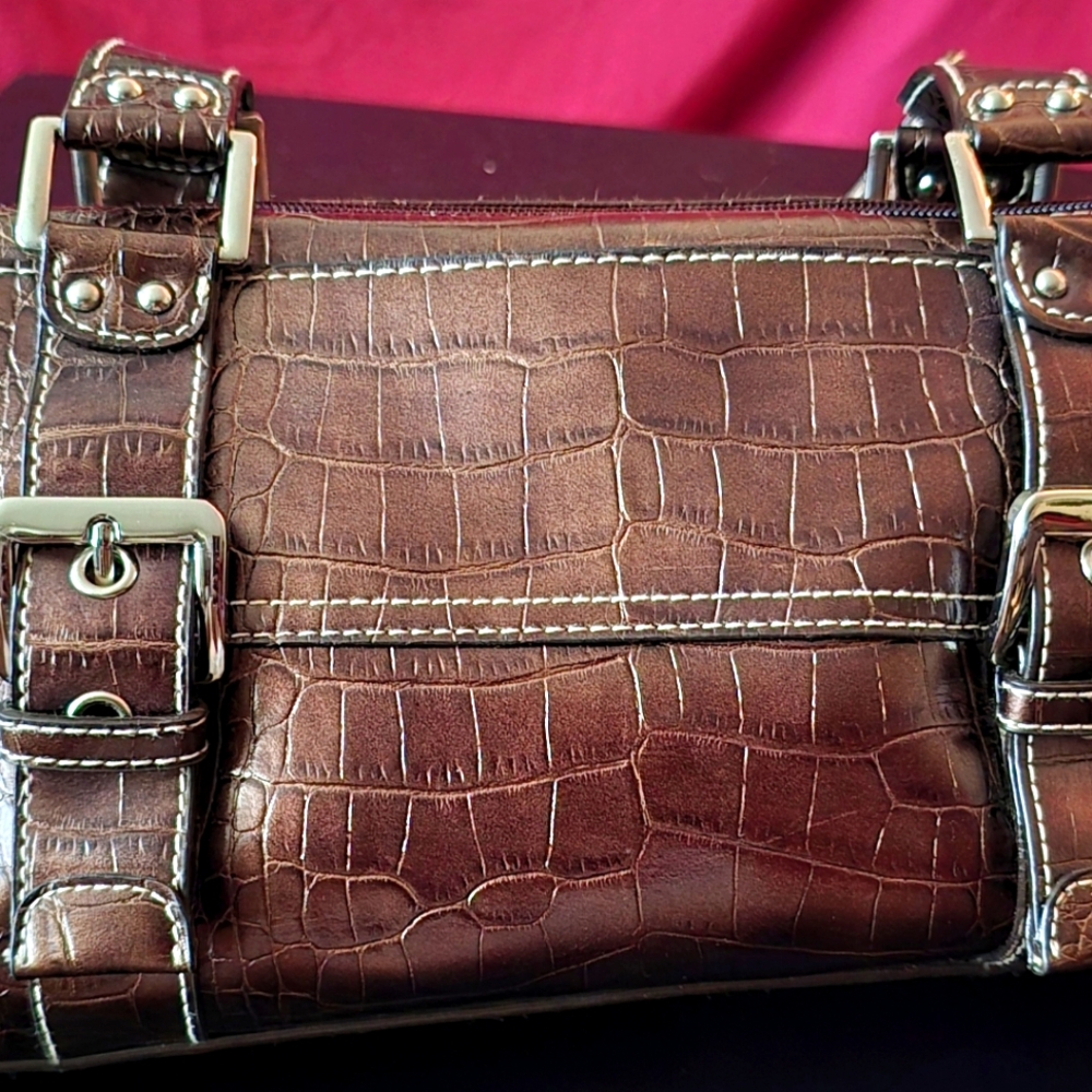 Bronze Handbag - Picture 6 of 6